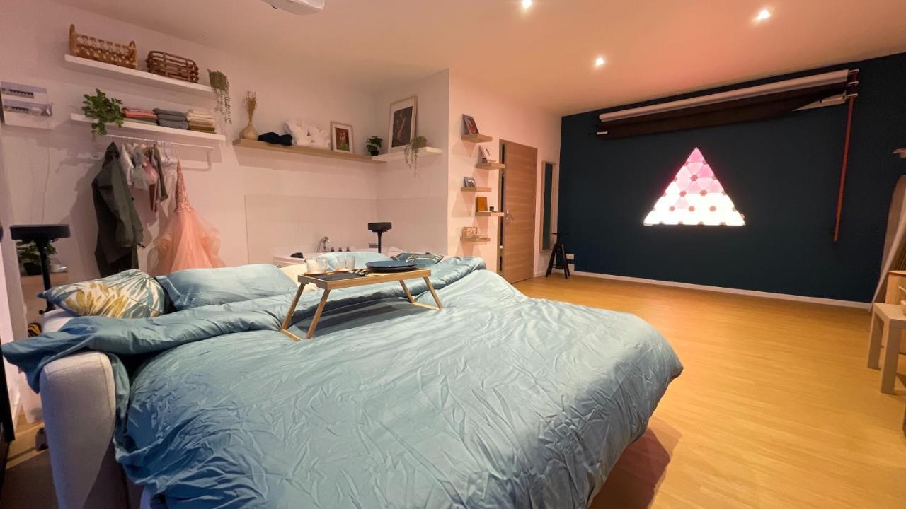 Capsule Nature & Photos - Jacuzzi - Netflix & Home Cinema - Ps5 & Jeu Thun-Saint-Martin Exterior foto
