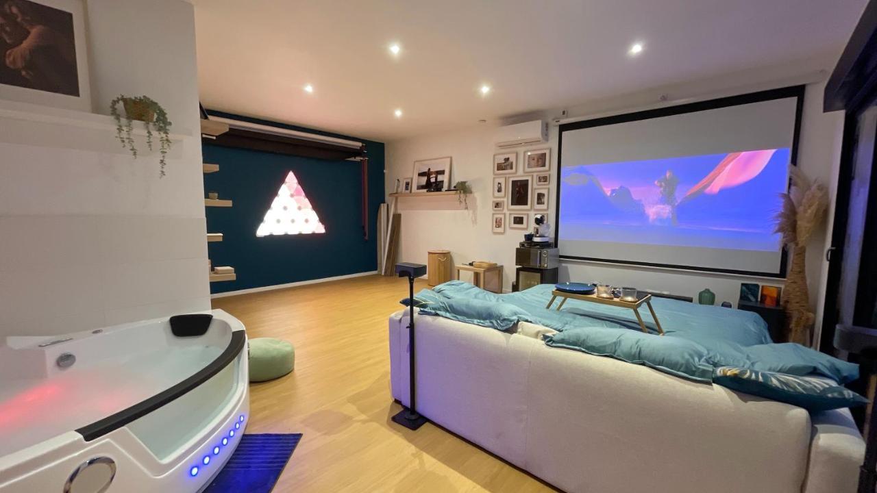 Capsule Nature & Photos - Jacuzzi - Netflix & Home Cinema - Ps5 & Jeu Thun-Saint-Martin Exterior foto